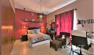 5 Bedrooms Villa for sale in Lake Apartments, Dubai Family Villa Area